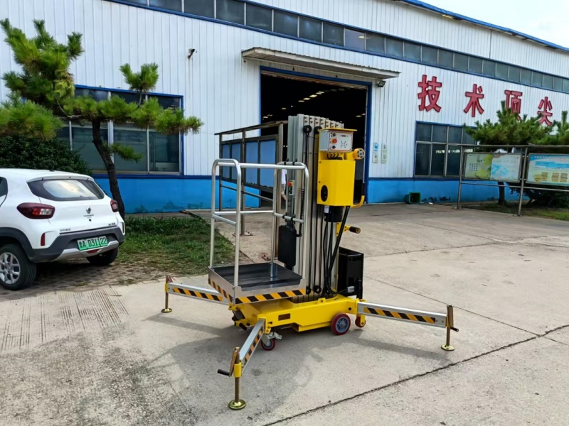 單桅柱高空作業(yè)平臺(tái)手推式主要作用是什么？